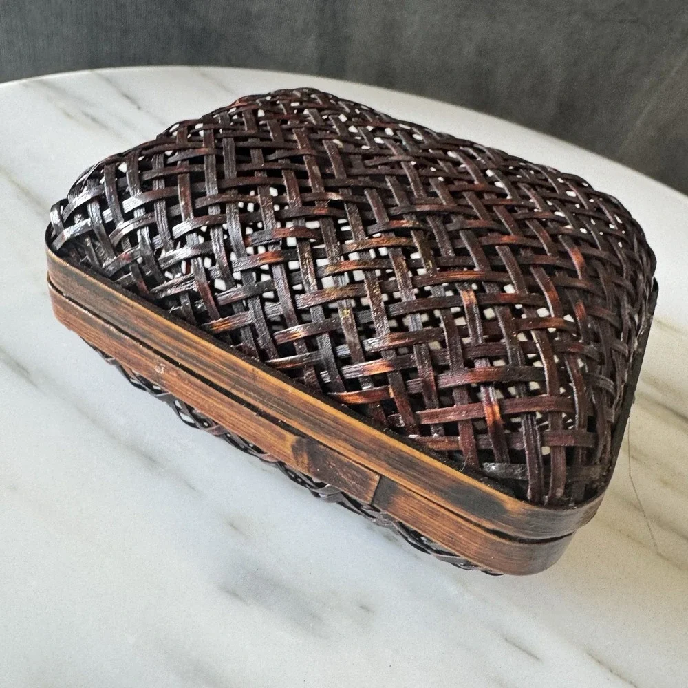 Vintage Chinese/ Japanese Style Woven Bamboo Storage Trinklet Box 4